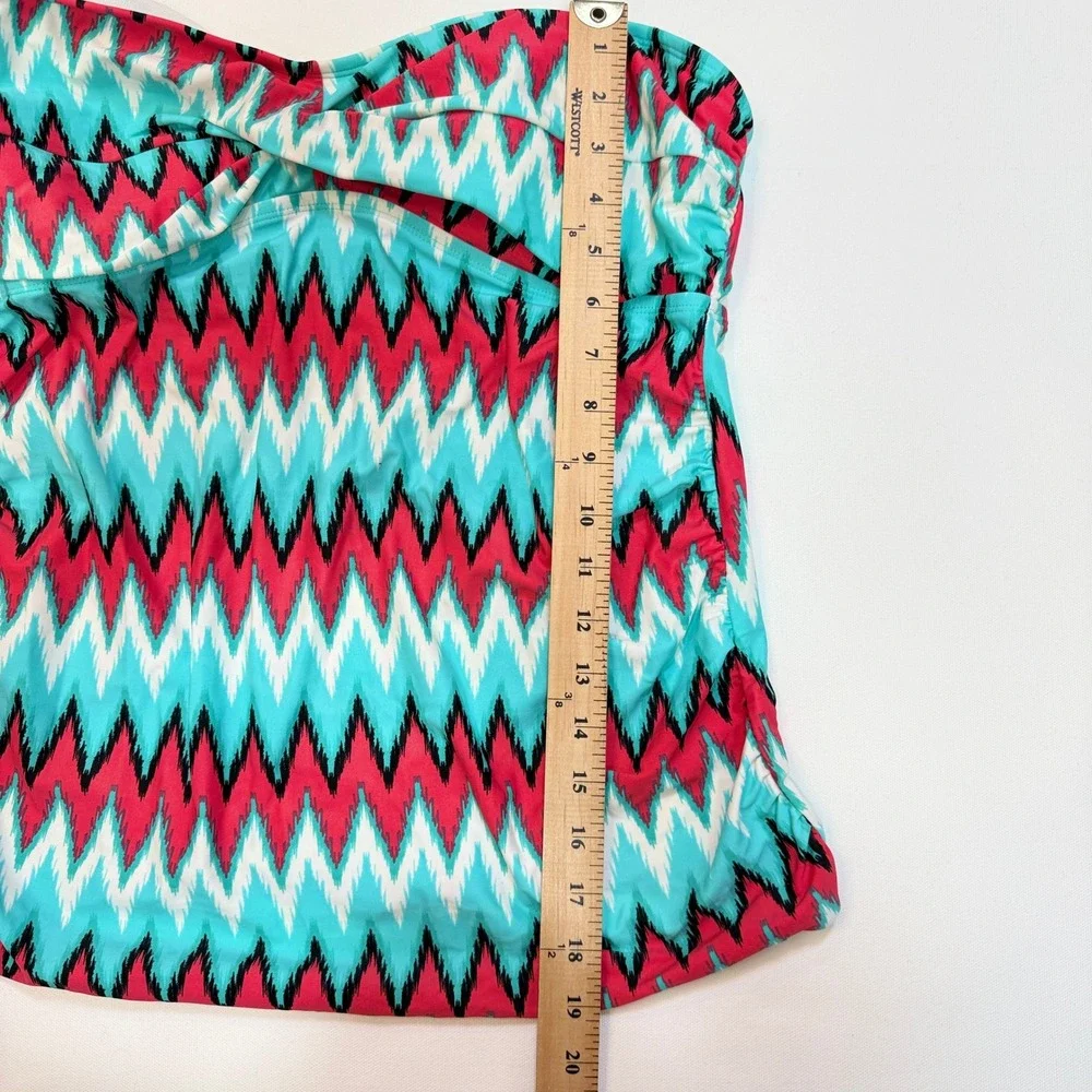 MERONA Blue Pink Chevron Zig Zag‎ Twist Front Tankini Swim Top XL